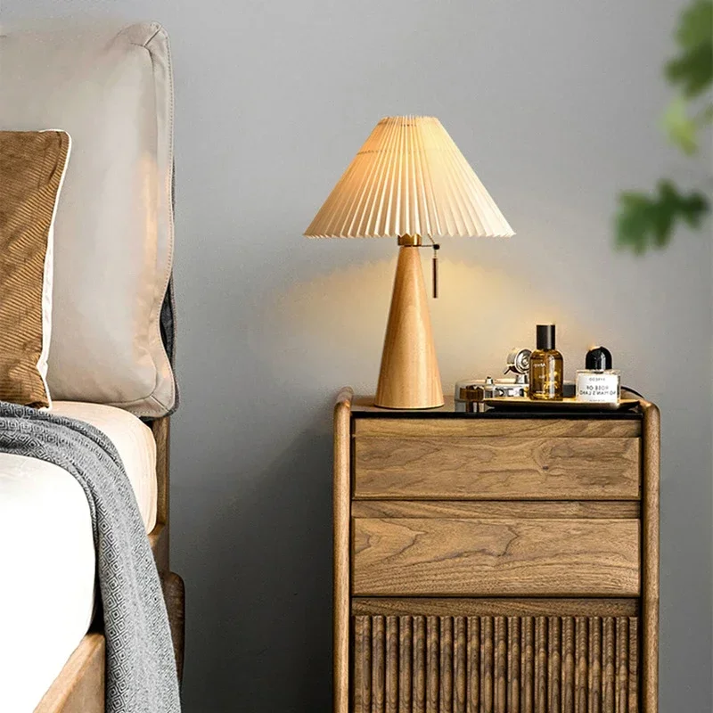 Lighting Decor Home - レトロプリーツテーブルランプ北欧無垢材ライト研究読書用寝室の家の装飾照明 E27