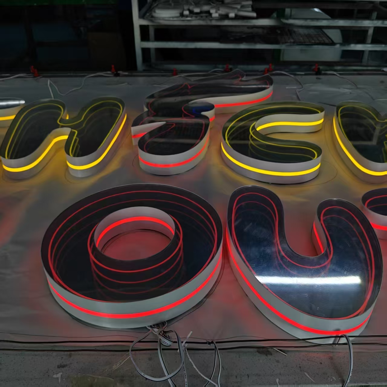 カスタマイズ可能な無限ネオンサインLED 3Dアート千層エン - Neon Sign Custom Led のレビューと価格