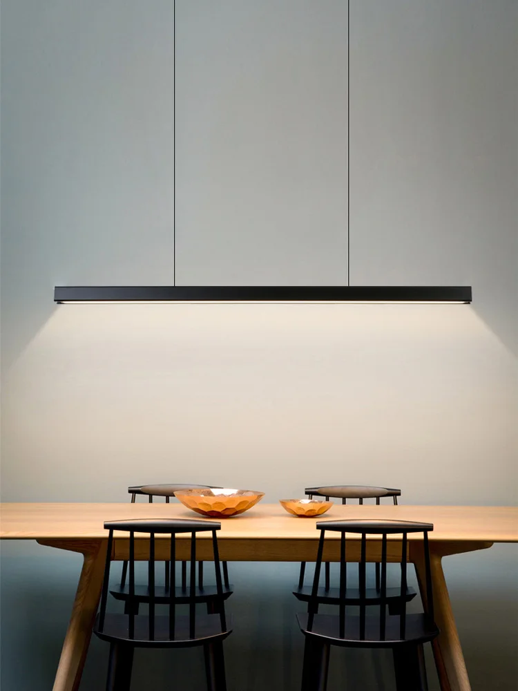 モダンなレストラン、長い列のLEDペンダントライト、オフィス - Decor Lighting Online のレビューと価格